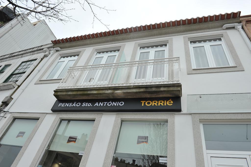 ホテル Pensao Santo Antonio Vila Nova de Famalicão エクステリア 写真